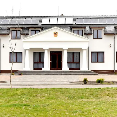 Biczo Csarda Es Lovaspanzio Bed and breakfast Fulopszallas